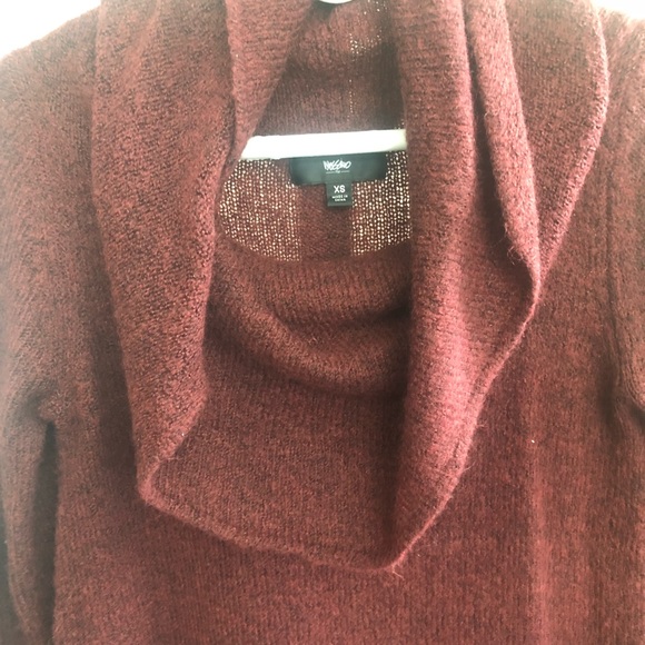 High low cowl neck tunic sweater. Size XS $15. - Picture 3 of 3